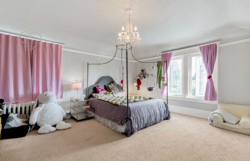 1670 49Th Avenue W, Vancouver, BC 