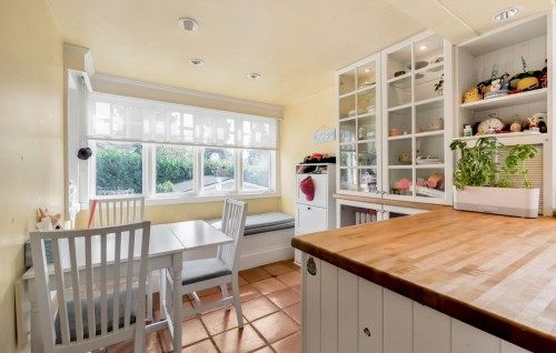 1670 49Th Avenue W, Vancouver, BC 