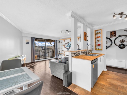 306-2222 Cambridge Street  Vancouver, BC V5L 1E6