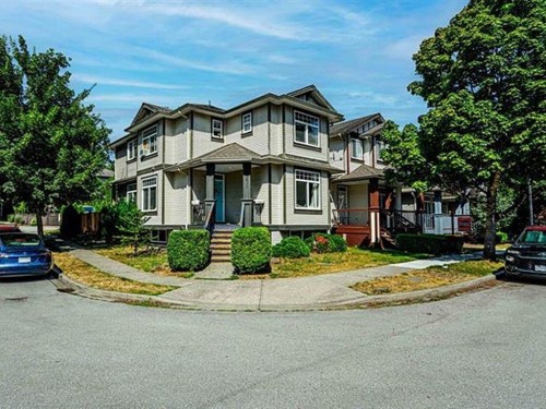 24167 102b Avenue  Maple Ridge, BC V2W 2C5