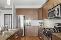 210-6077 London Road  Richmond, BC V7E 0A7