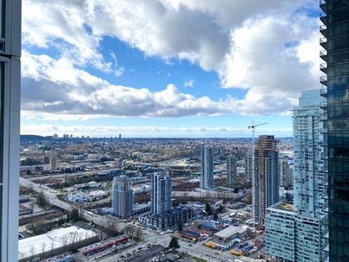 3906-4650 Brentwood Boulevard  Burnaby, BC V5C 0M3