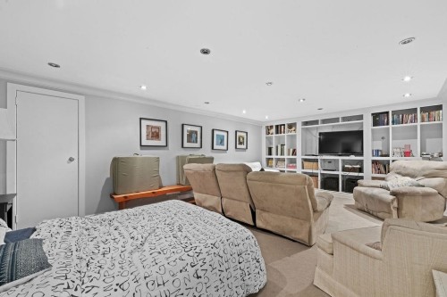 3955 Highland Boulevard, North Vancouver, BC 