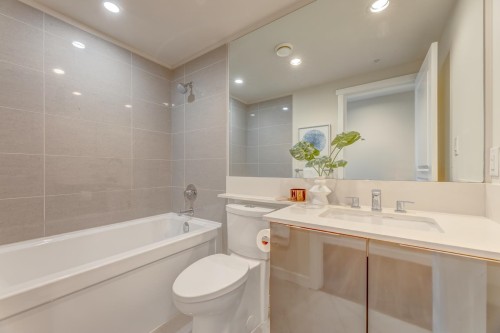 403-3100 Windsor Gate, Coquitlam, BC 