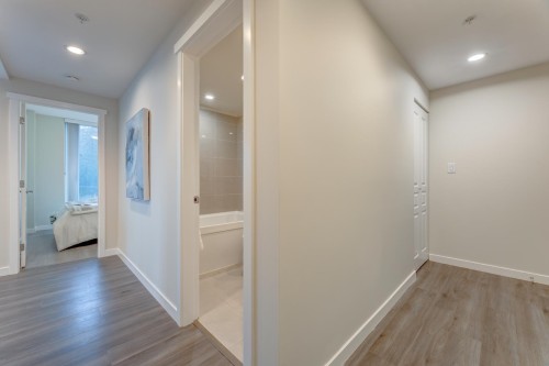 403-3100 Windsor Gate, Coquitlam, BC 