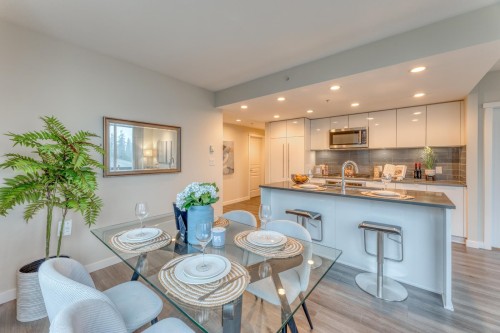 403-3100 Windsor Gate, Coquitlam, BC 