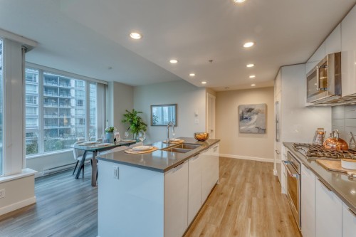 403-3100 Windsor Gate, Coquitlam, BC 