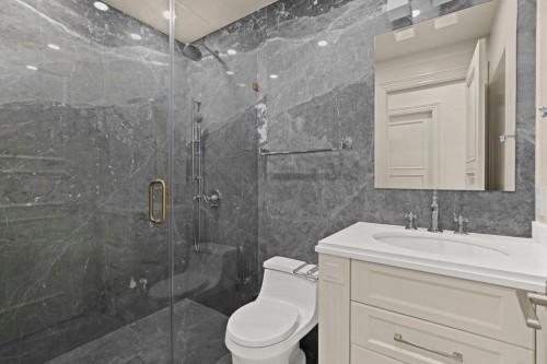 1445 Sandhurst Place, West Vancouver, BC 