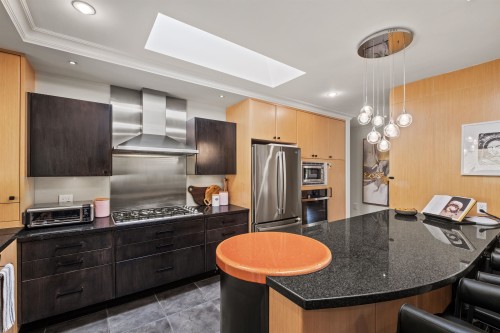 355 Rabbit Lane, West Vancouver, BC 