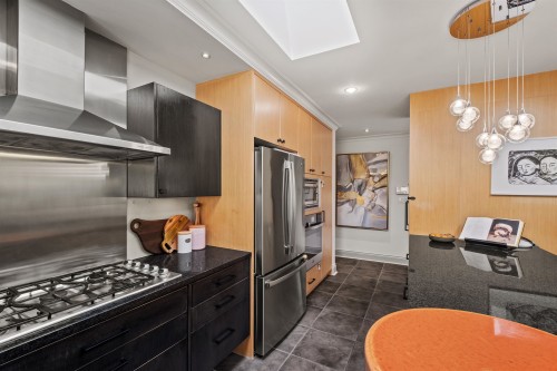 355 Rabbit Lane, West Vancouver, BC 