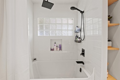 355 Rabbit Lane, West Vancouver, BC 