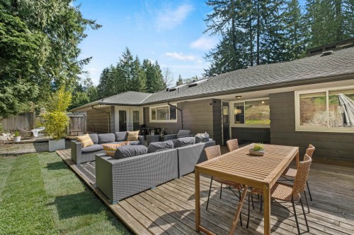 355 Rabbit Lane, West Vancouver, BC 
