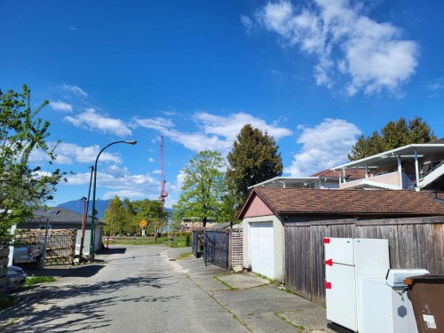 4229 Victoria Drive, Vancouver, BC 