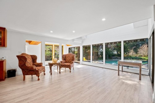 5260 Kew Road, West Vancouver, BC 