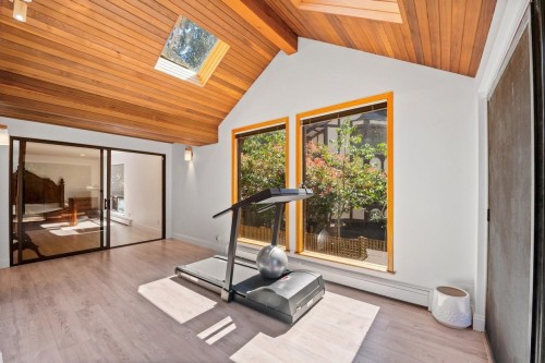 5260 Kew Road, West Vancouver, BC 