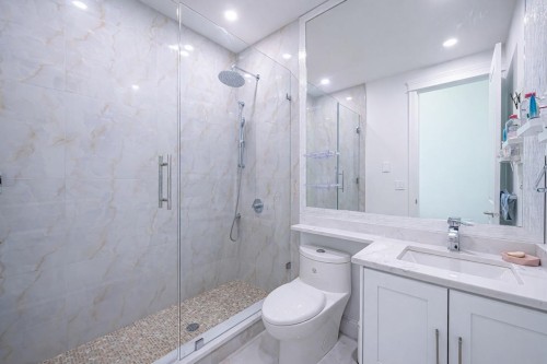 5260 Kew Road, West Vancouver, BC 