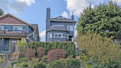 2158 3rd Avenue W Vancouver, BC V6K 1L1