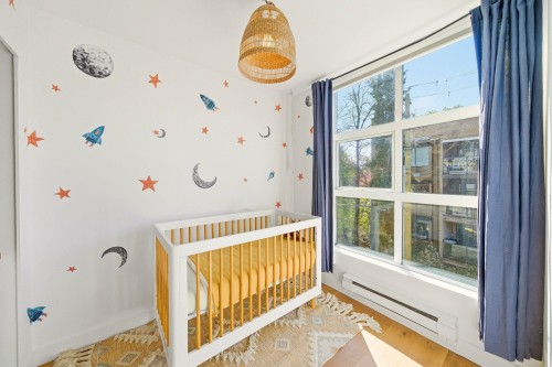 309-418 Broadway E, Vancouver, BC 