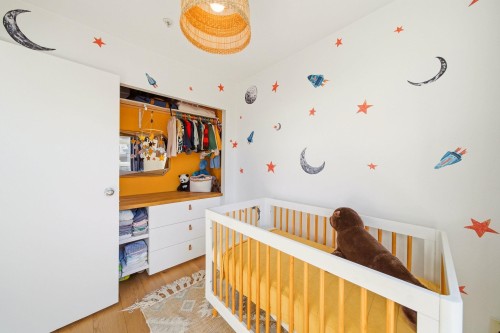 309-418 Broadway E, Vancouver, BC 