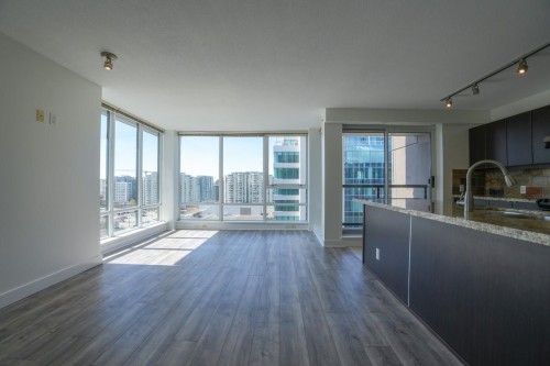1507-6068 No. 3 Road  Richmond, BC V6Y 4M7