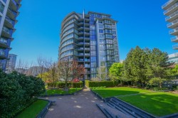 1507-6068 No. 3 Road  Richmond, BC V6Y 4M7