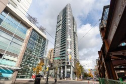 2210-233 Robson Street  Vancouver, BC V6B 0E8