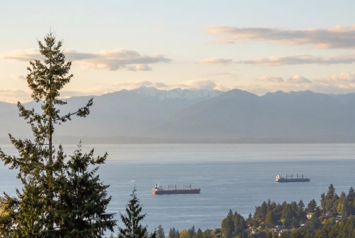 420 Monteray Avenue, North Vancouver, BC 