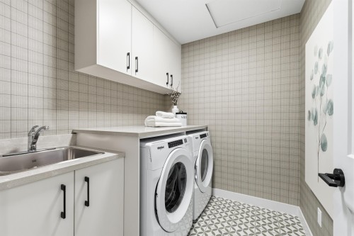 3425 Galloway Avenue, Coquitlam, BC 