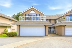 4-25 Richmond Street New Westminster, BC V3L 5P9