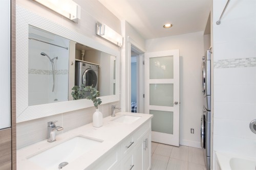 2836 Kent Avenue South E, Vancouver, BC 