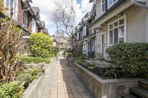 2836 Kent Avenue South E, Vancouver, BC 