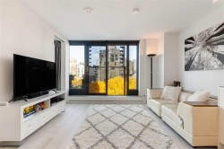 1001-1133 Hornby Street Vancouver, BC V6Z 1W1