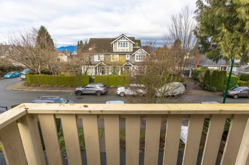 3086 2Nd Avenue W, Vancouver, BC 