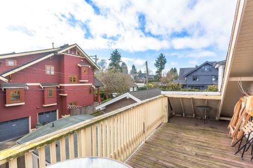 3086 2Nd Avenue W, Vancouver, BC 