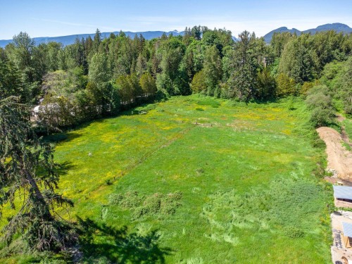 22909 132 Avenue, Maple Ridge, BC 