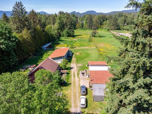 22909 132 Avenue, Maple Ridge, BC 