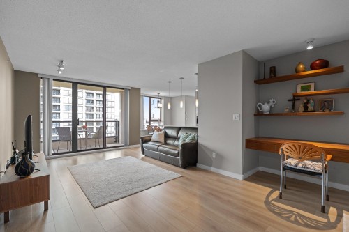 802-7088 Salisbury Avenue, Burnaby, BC 