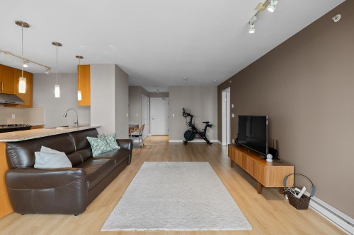 802-7088 Salisbury Avenue, Burnaby, BC 