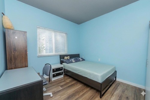 1136 Lansdowne Drive, Coquitlam, BC 