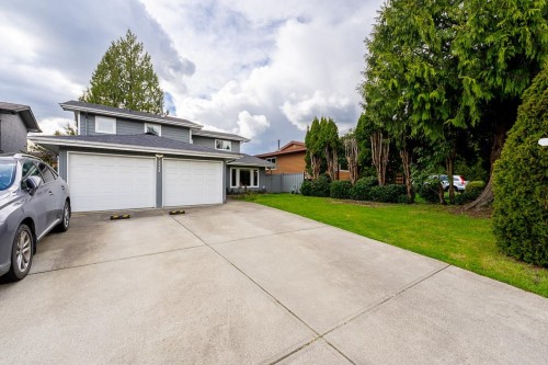 1136 Lansdowne Drive, Coquitlam, BC 