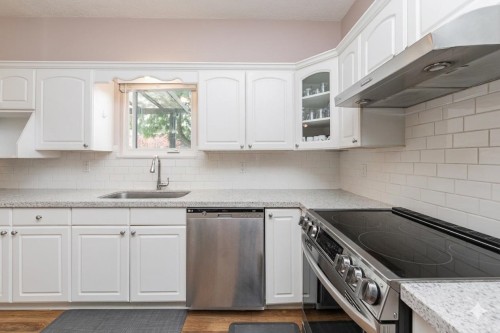 1136 Lansdowne Drive, Coquitlam, BC 