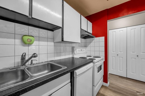 307-8291 Park Road, Richmond, BC 