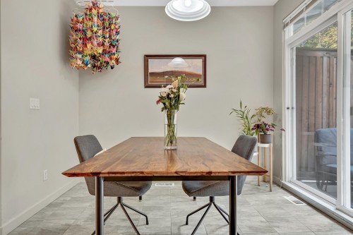 3264 Clermont Mews, Vancouver, BC 