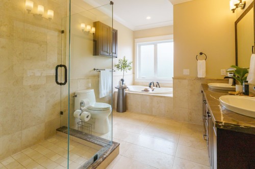 841 Rochester Avenue, Coquitlam, BC 