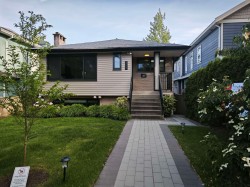 790 68th Avenue W Vancouver, BC V6P 2T9