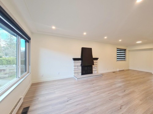 790 68Th Avenue W, Vancouver, BC 