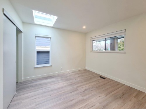790 68Th Avenue W, Vancouver, BC 