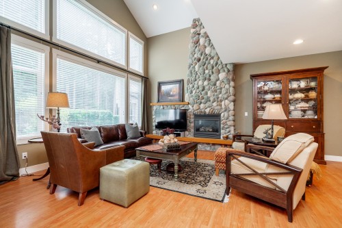 1899 Parkway Boulevard, Coquitlam, BC 