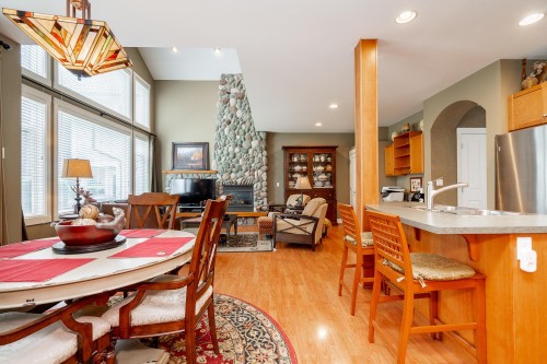 1899 Parkway Boulevard, Coquitlam, BC 