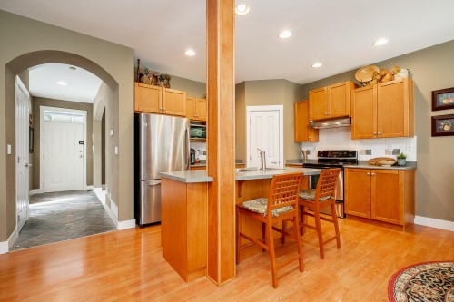1899 Parkway Boulevard, Coquitlam, BC 